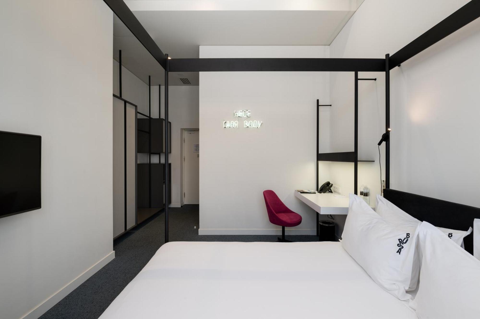 Bursa Hotel Kiev Bagian luar foto
