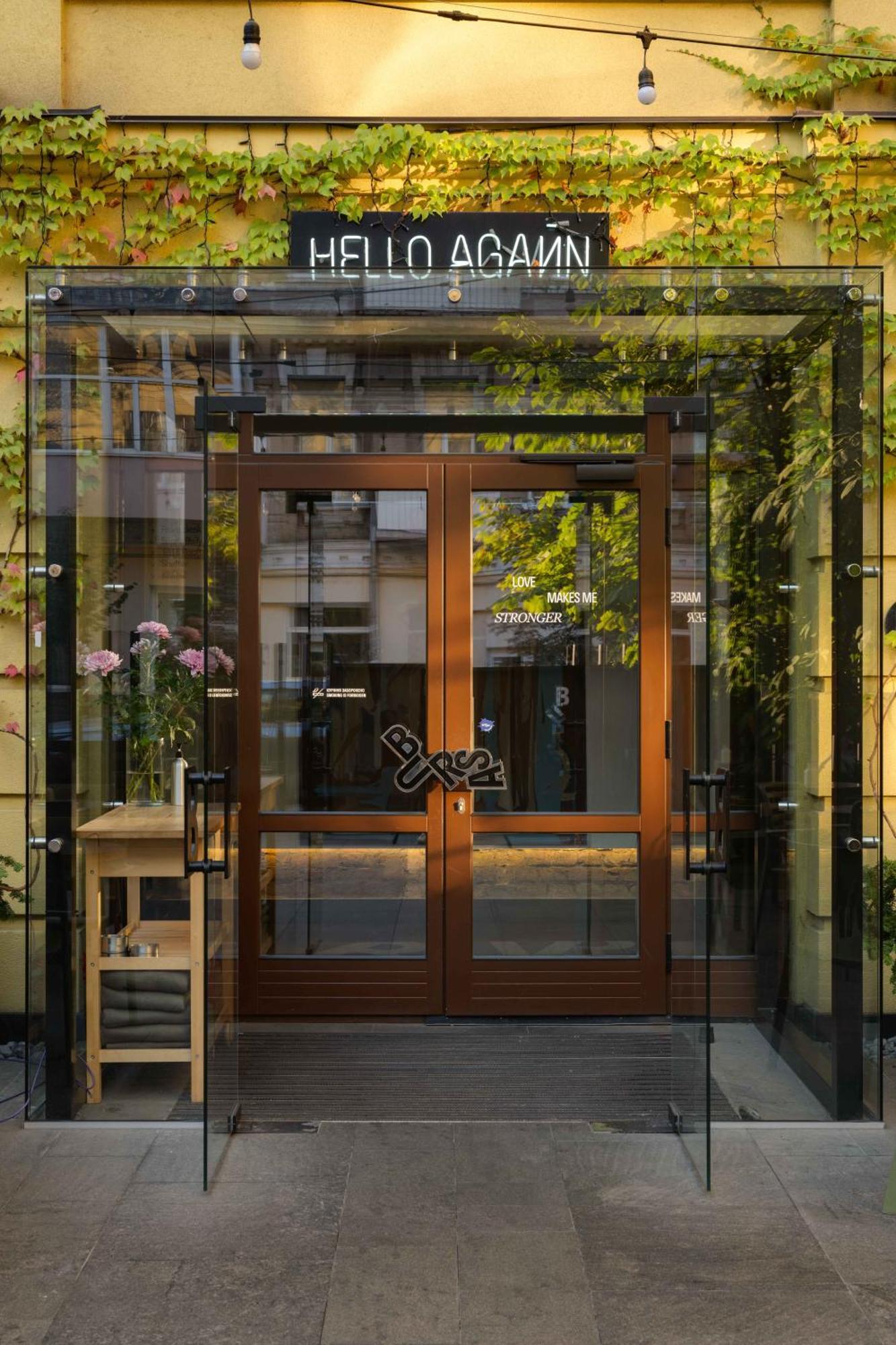 Bursa Hotel Kiev Bagian luar foto